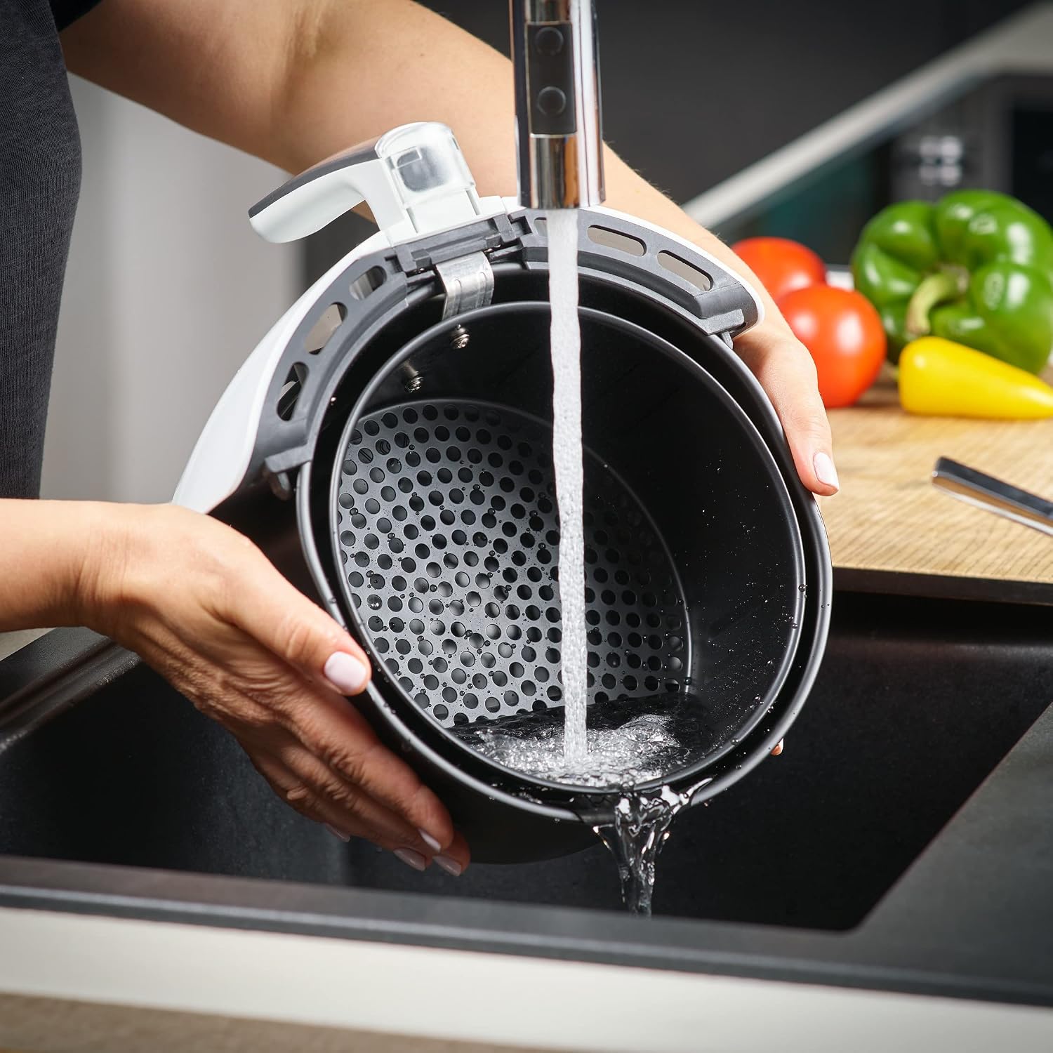 MONZANA® Heißluftfritteuse 3,6L Edelstahl - Air Fryer Mit Antihaftbeschichtung, Timereinstellung, Temperatureinstellung 80-200°C, 1500W, Spülmaschinengeeignet, Automatische Abschaltung — Ansicht 4